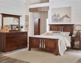 Kascade Amish Bedroom Set