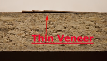 Veneer piece with chipping